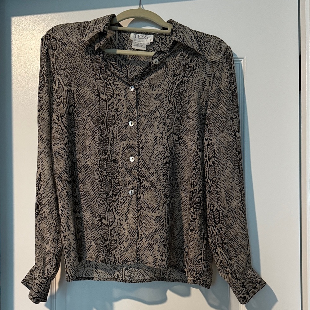 100% silk Snake Print Blouse - Black and Gray